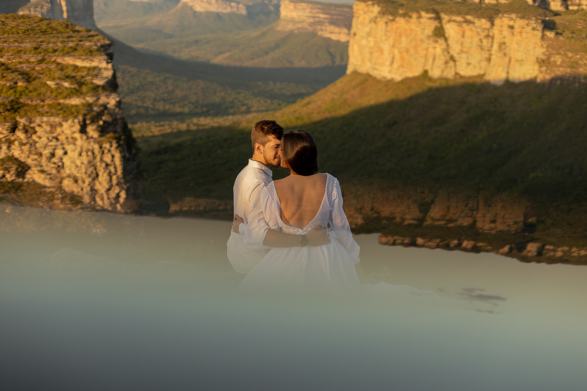 o pré-wedding é um ensaio fotográfico que é feito de um a dois meses antes da data do casamento. 