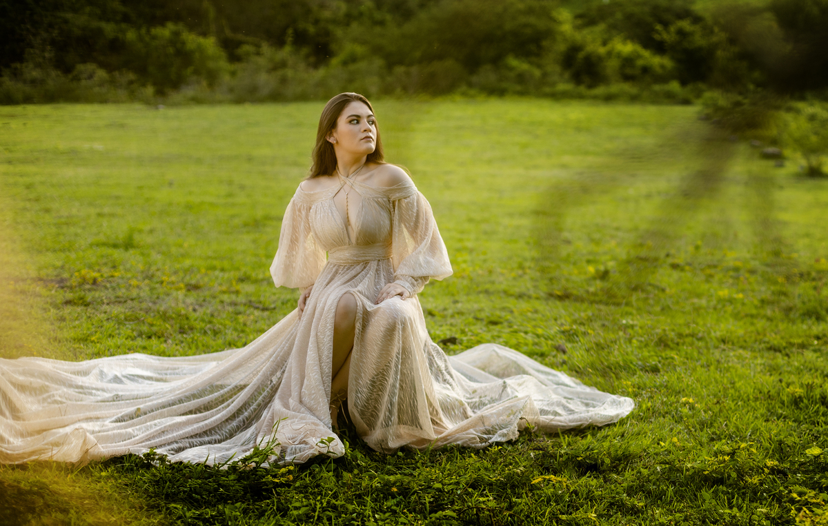 linda menina fazendo 15 anos e se preparando para festa mais linda 