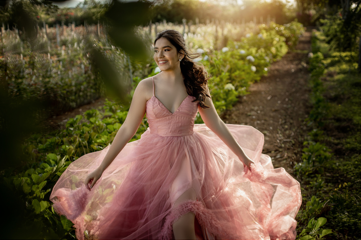 vestido leve para debutante 