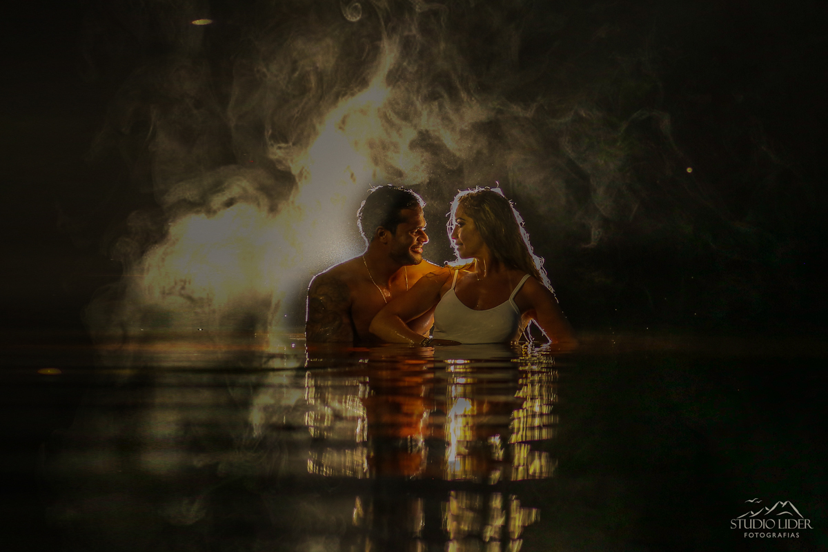 Casamento
Ensaio de casal
Por do sol
Casamento 
Pré wedding
Fotografo
Por do sol 
Amor
Fotografia de casal 
Fotografo em salvador 
Fotografo em Jequié 
Melhor fotografo de casamentos
Fotografo de casamentos 
Casamento na praia 
Ensaio casal foto na água