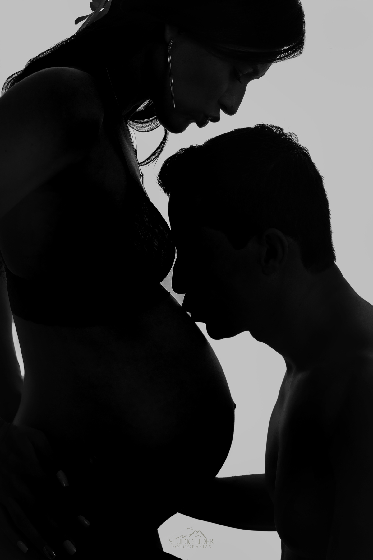 ensaio de gestante em estúdio fotografia de gestante 