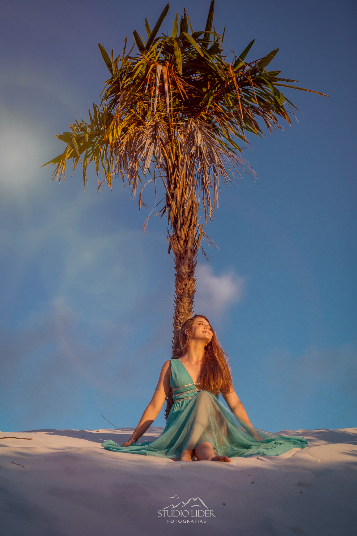 Fotos de ensaio 15 anos 
Vestido branco debutante 
Menina vestido branco 
Debutante Jequié 
 Debutante Jaguaquara
Debutante Vitória da Conquista 
Ensaio 15 anos 
Ensaio debutante 
Ensaio 15 anos 
Dedutante Salvador