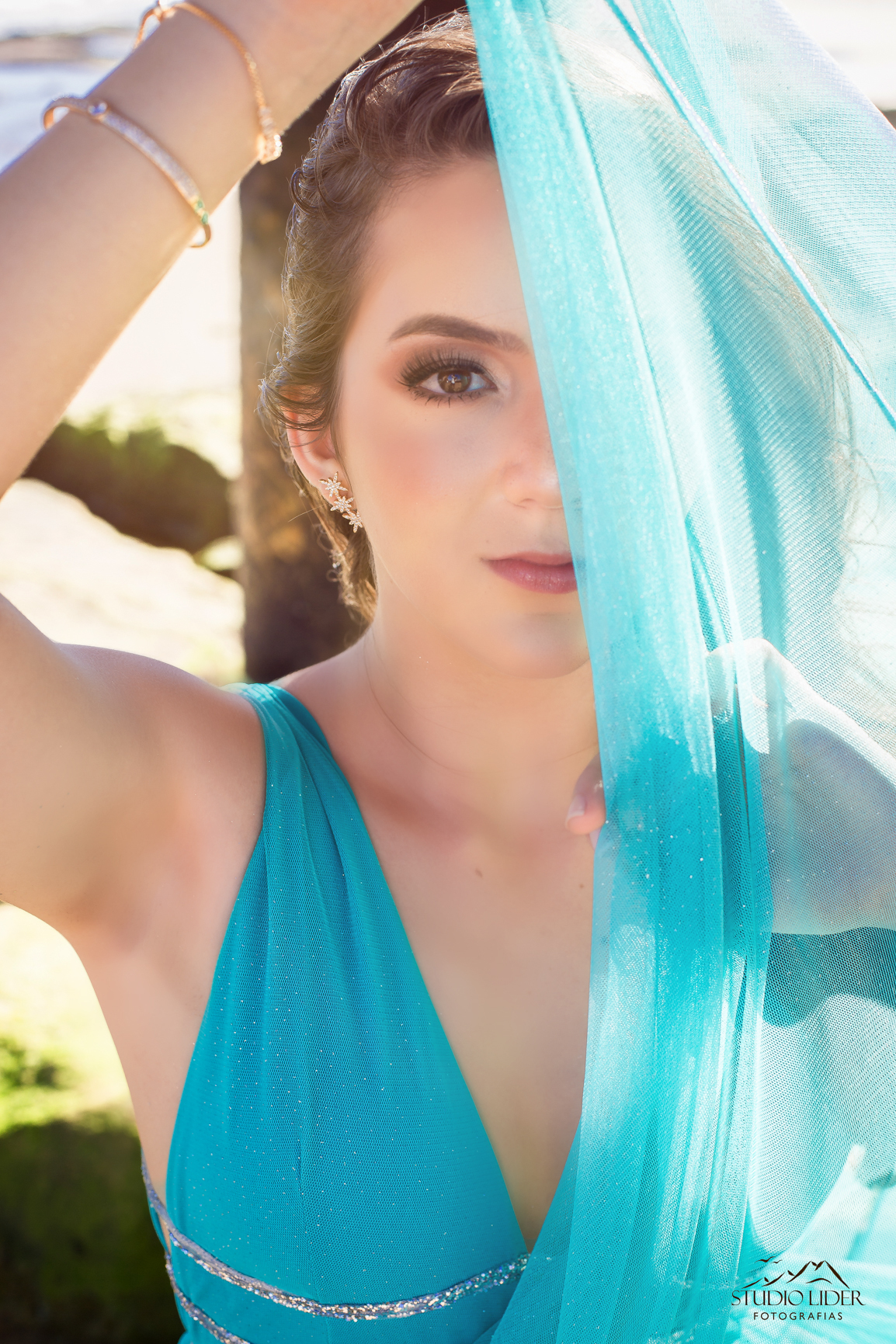 Fotos de ensaio 15 anos 
Vestido branco debutante 
Menina vestido branco 
Debutante Jequié 
 Debutante Jaguaquara
Debutante Vitória da Conquista 
Ensaio 15 anos 
Ensaio debutante 
Ensaio 15 anos 
Dedutante Salvador