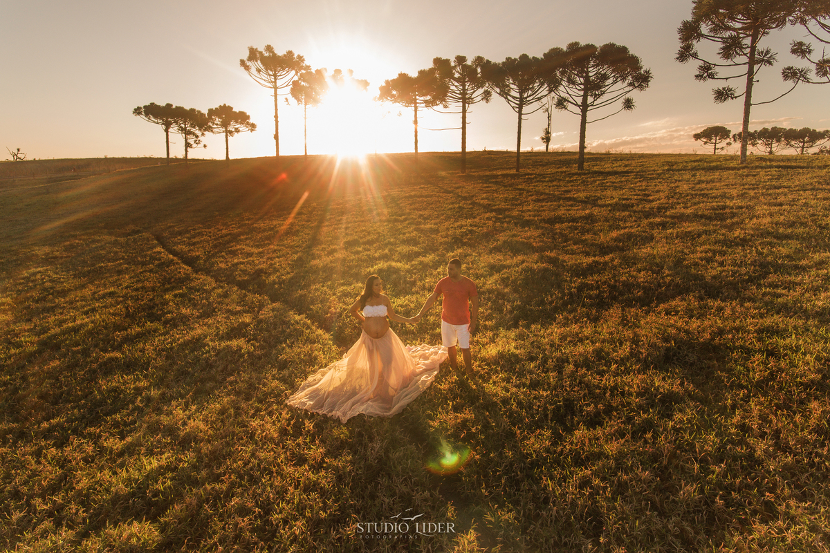 gestante ensaio fotográfico por do sol 