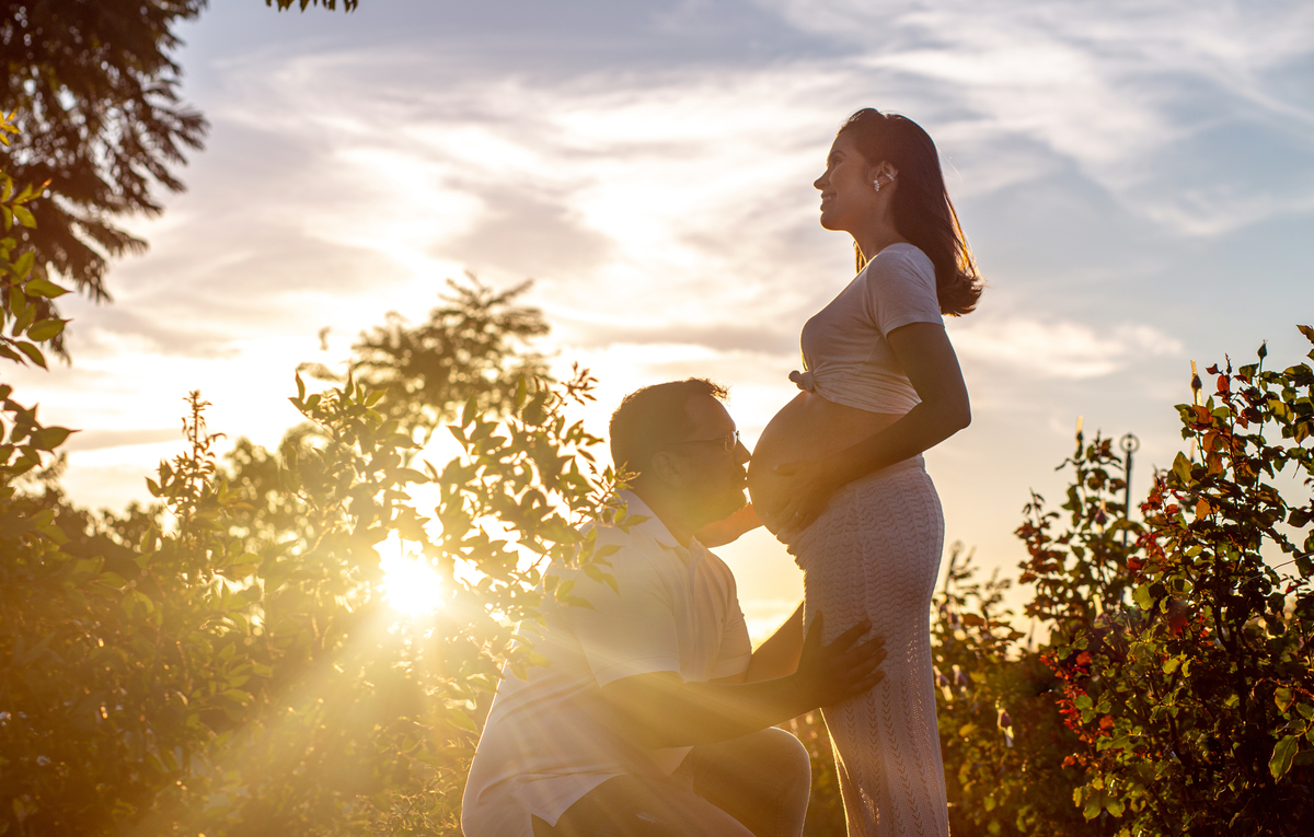 foto de gestante Jequié por do sol 