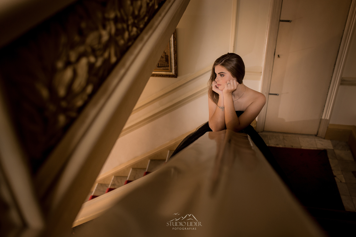 ensaio de debutante de preto em Salvador 