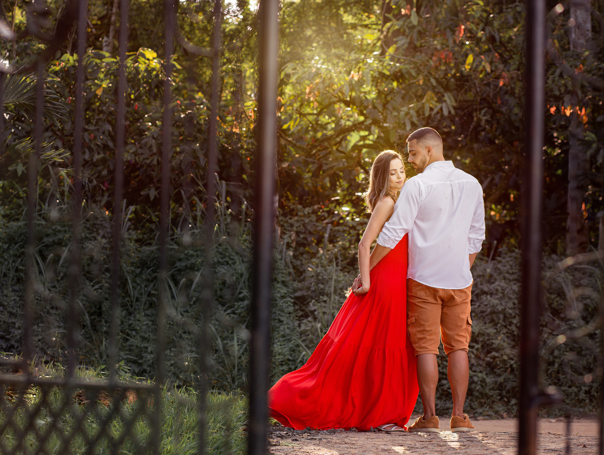 ensaio casal em Jequié romântico atemporal e com ótimos fotógrafos  