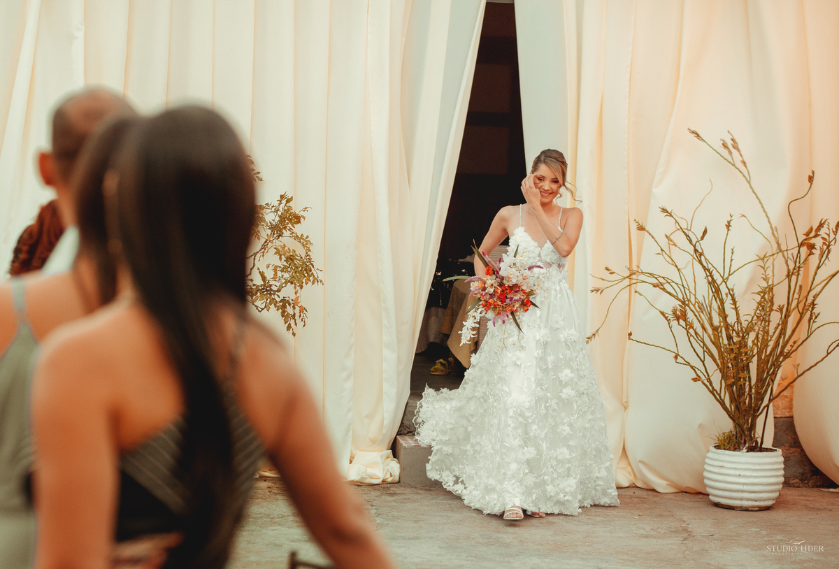 Flores de casamento
Cores do casamento
Centrais de casamento
Locais de casamento