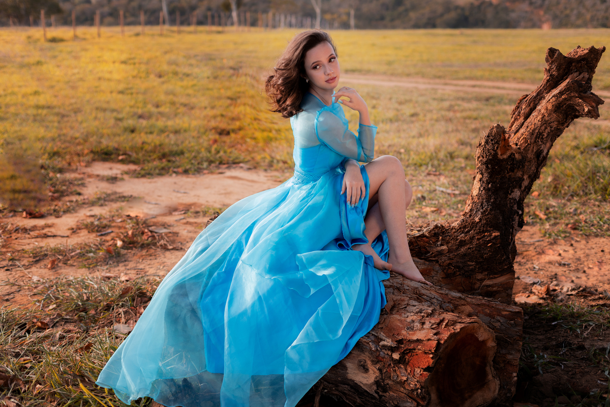 ar livre poses para fotos de quinze anos
poses para fotos de quinze anos com balão
roupas para ensaio fotográfico debutante
ideias book fotográfico