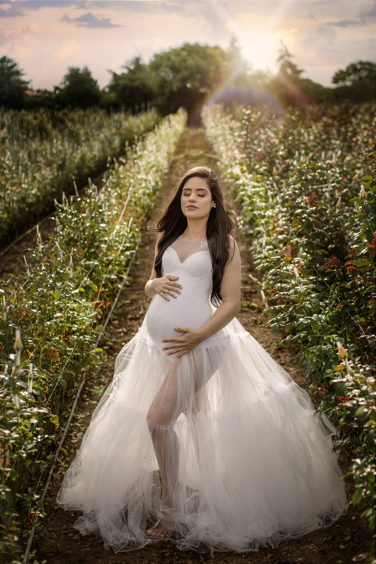 ensaio de gestante em Jaguaquara e Jequié com muita luz e amor esperando  seu bebe