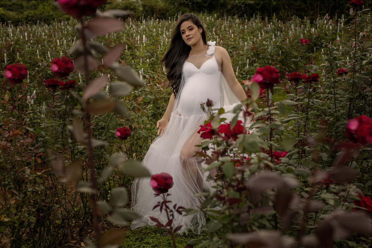 ensaio de gestante em Jaguaquara e Jequié com muita luz e amor esperando  seu bebe