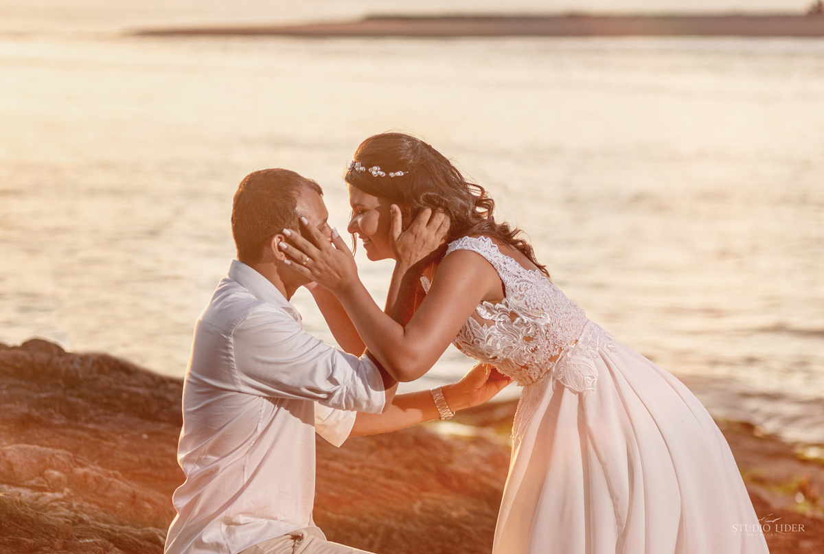 #casal #amor #love #casamento #photography #brasil #fotografia #wedding #couple #photo #brazil #prewedding #noiva #foto #familia #ensaio #noivos #instagood #canon #praia #namorados #felicidade #instagram #teamo #ensaiofotografico #viagem #life  ensaio 