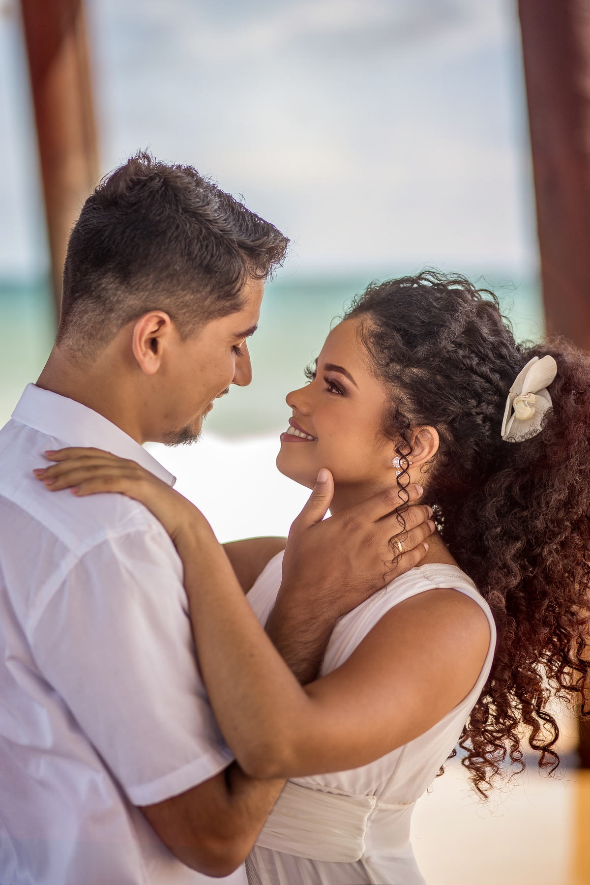 Sabe aquela troca de olhares, aquele beijo que você não quer que tenha fim e aquele abraço que te traz toda a segurança que você precisa mesmo 