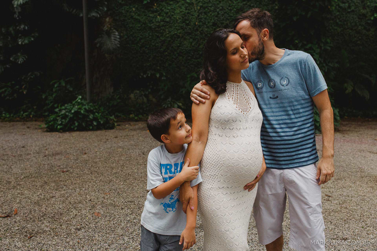 beijo-do-pai-em-gestante