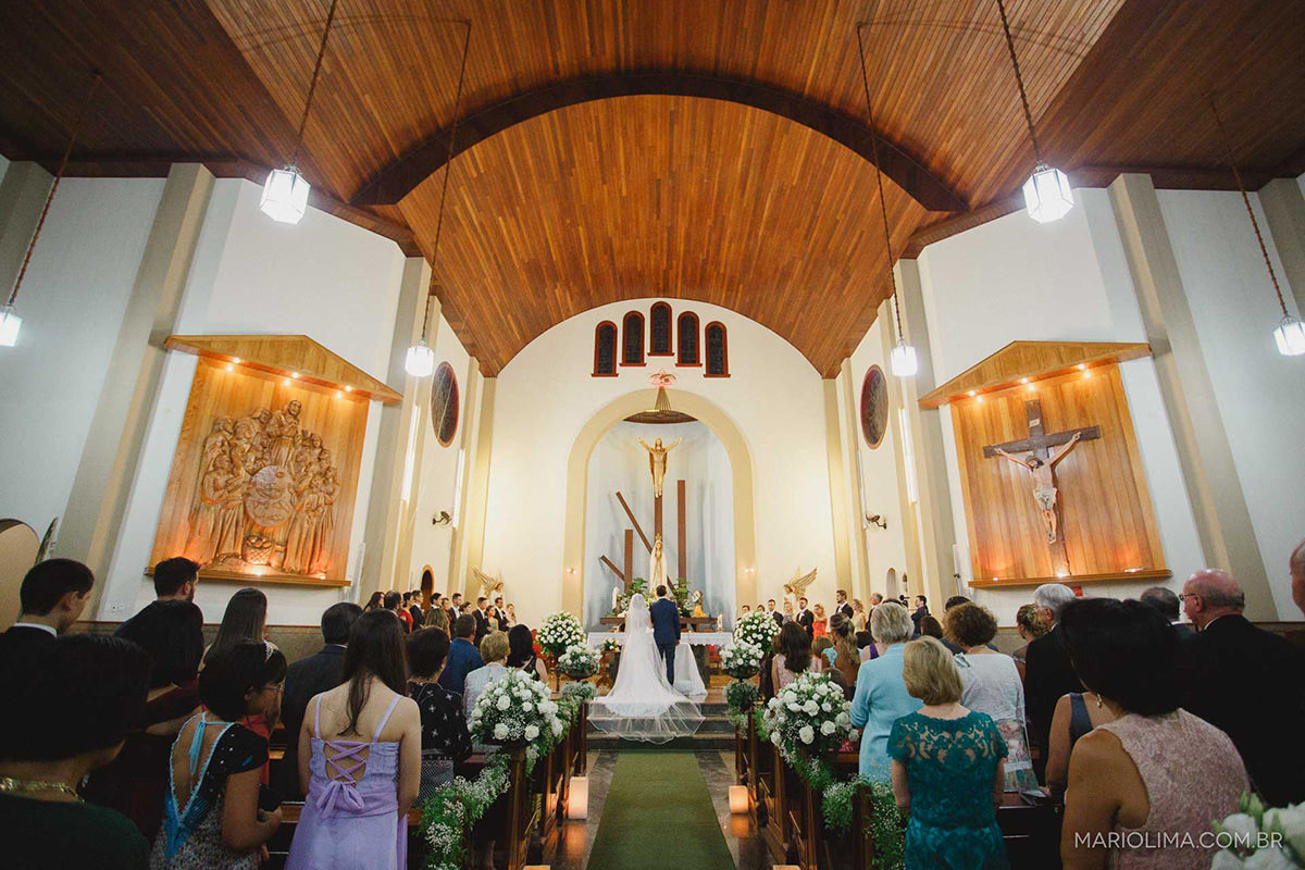 Retrato de casamento na Paróquia Nossa Senhora de Fatima na Vila Leopoldina