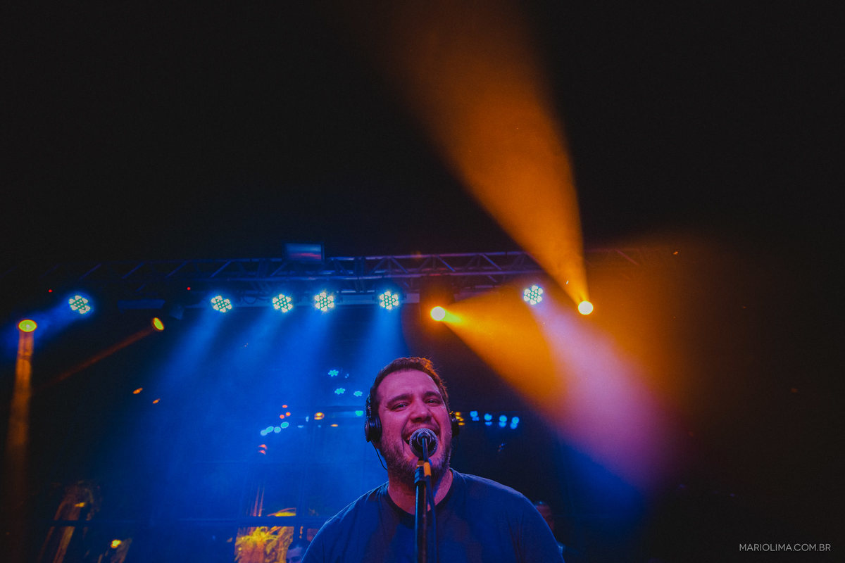 Dj Marcelo Barres em festa de casamento no Espaço Gardens
