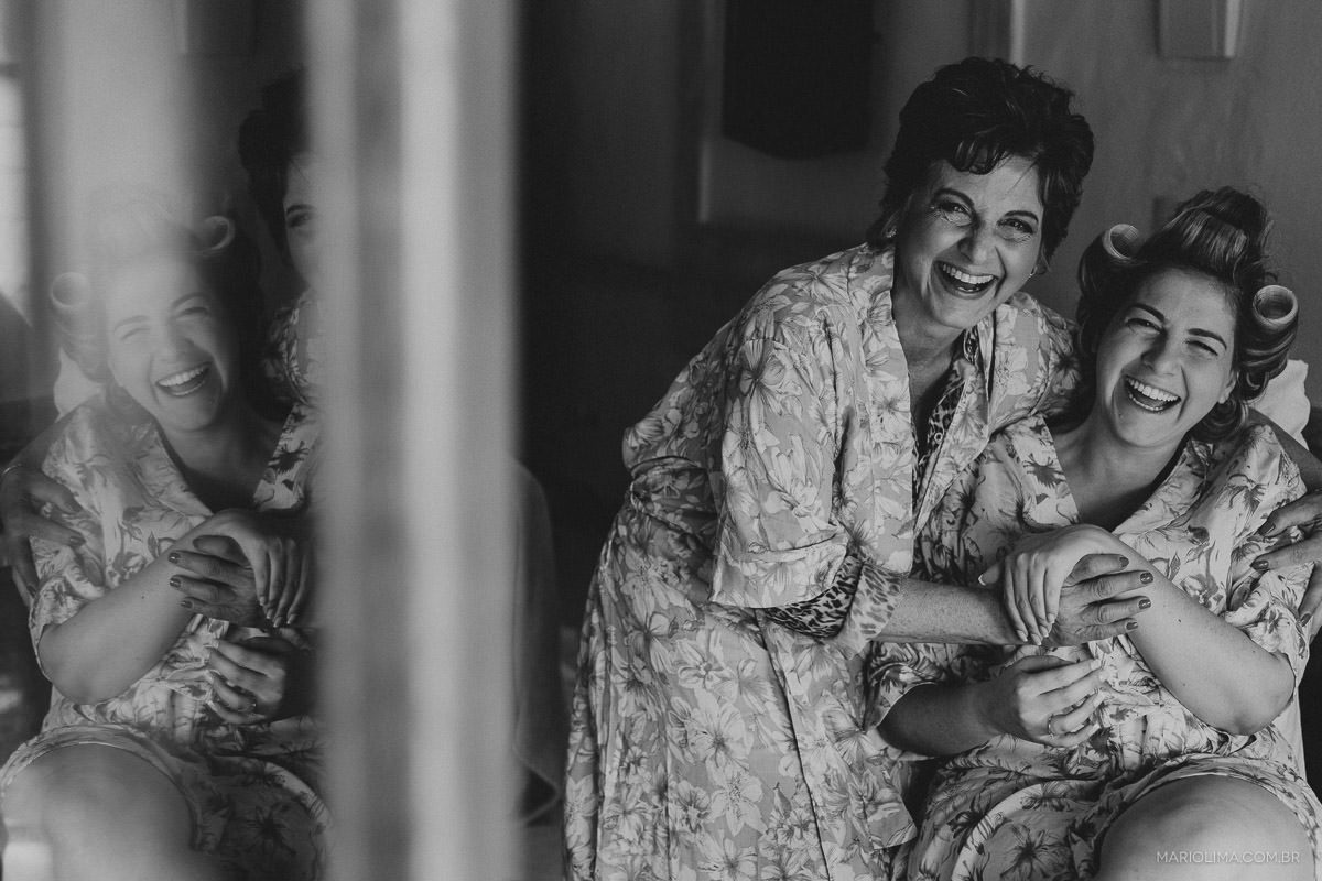 Making of de mãe abraçando a noiva