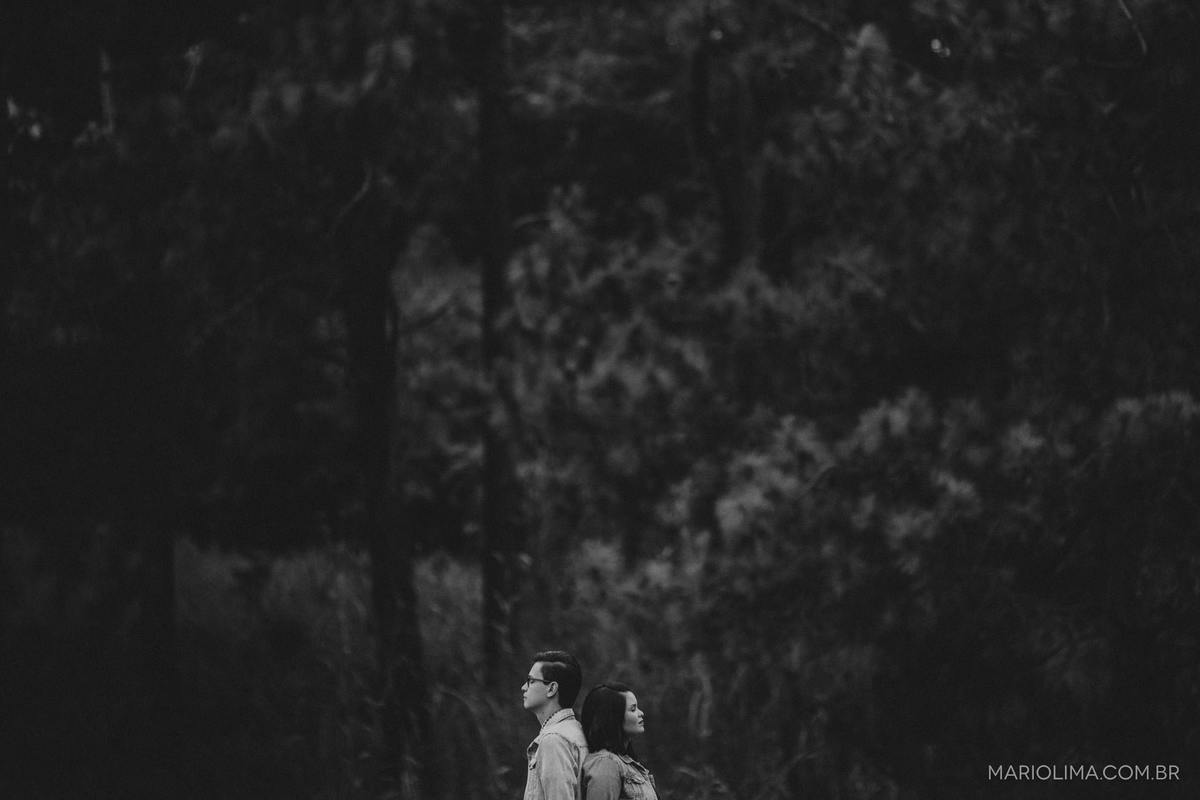 Casal de costas em Arujá