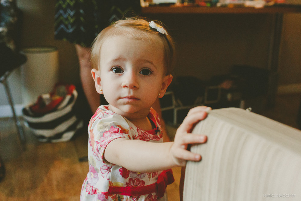 Fotografia de criança no making of no Hotel The Universe Flat