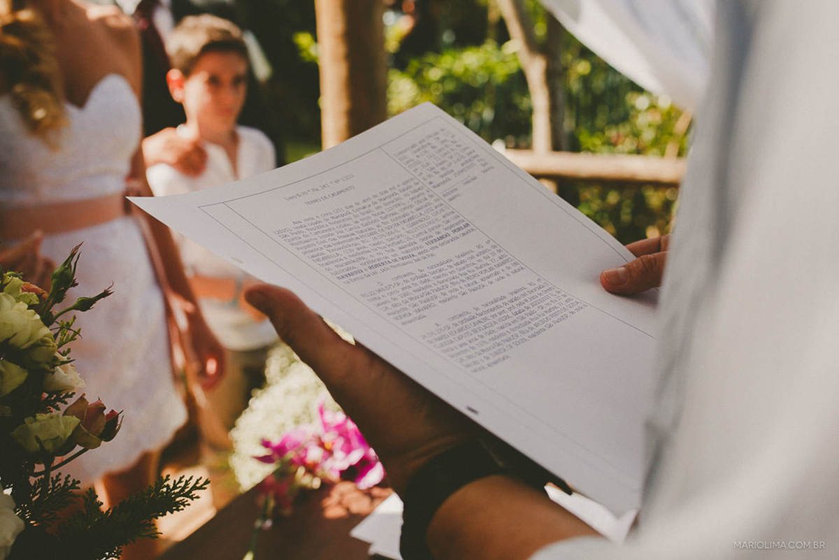 Votos do noivo para o casamento em cerimônia de casamento na Quinta da Cana