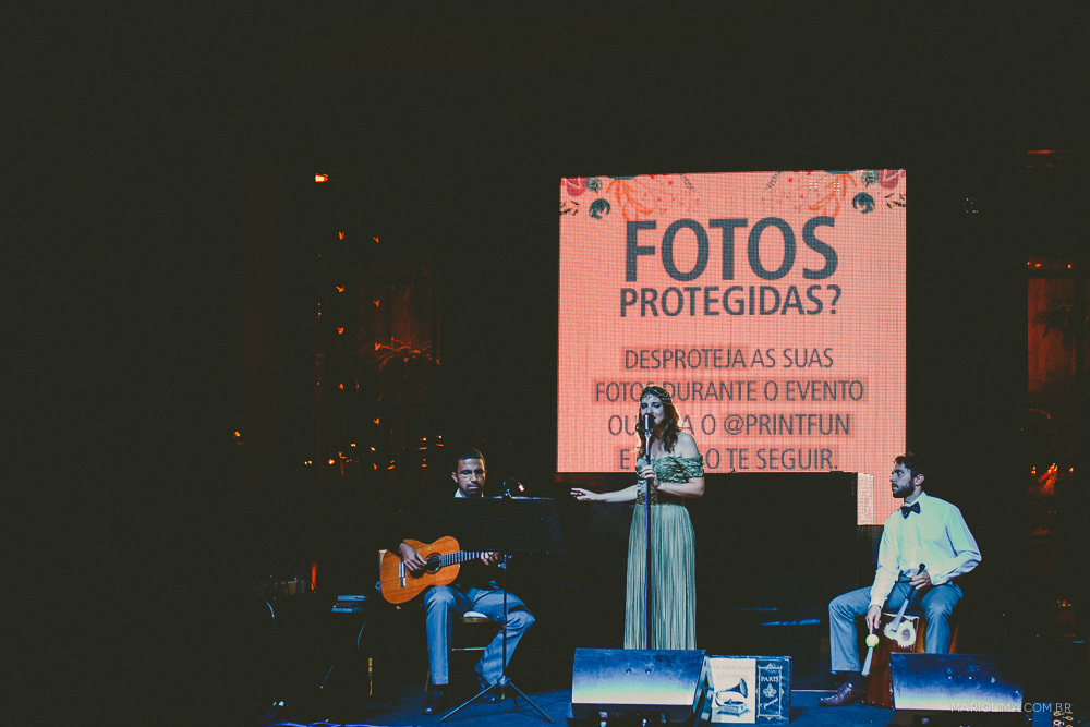 Banda tocando em festa de casamento no Espaço Gardens