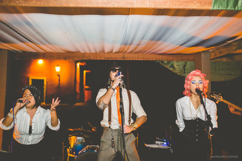 Banda tocando em festa de casamento na Fazenda das Cabras