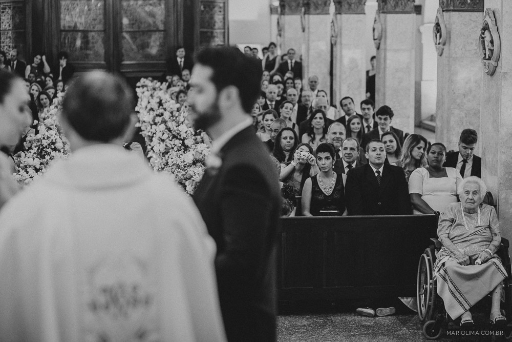 Retrato de cerimônia de casamento na Igreja São José