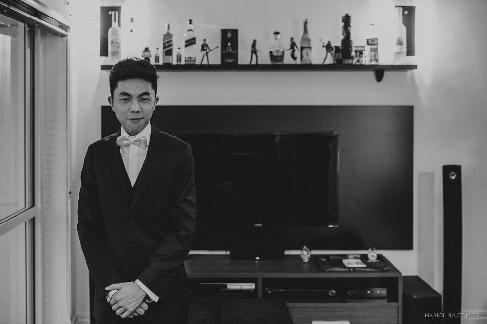 Fotografia de Noivo na sala