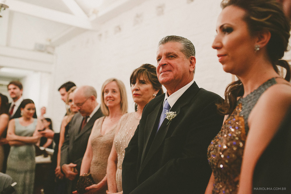 Padrinhos em cerimônia de casamento no Studio Carlota