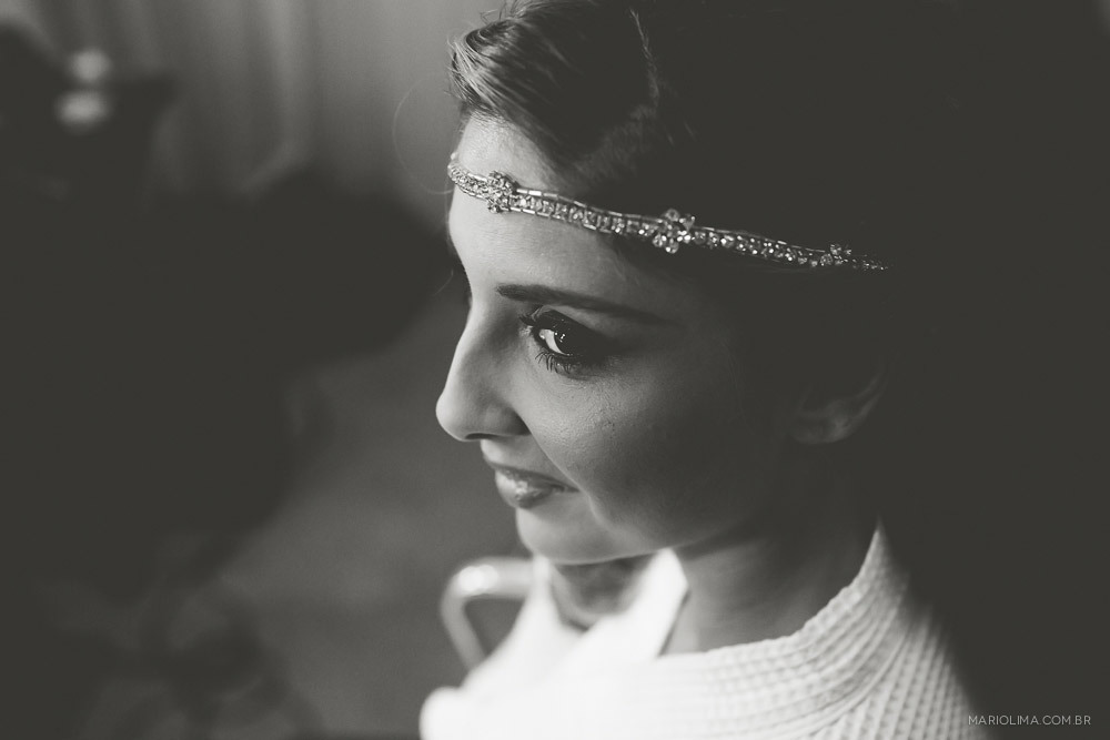 Fotografia de noiva com tiara da Chic Parisien 