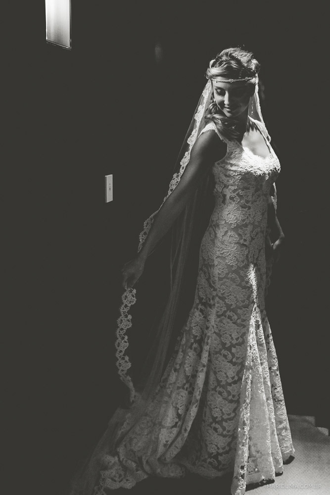 Fotografia de vestido de noiva feito por Monique Lhuillier