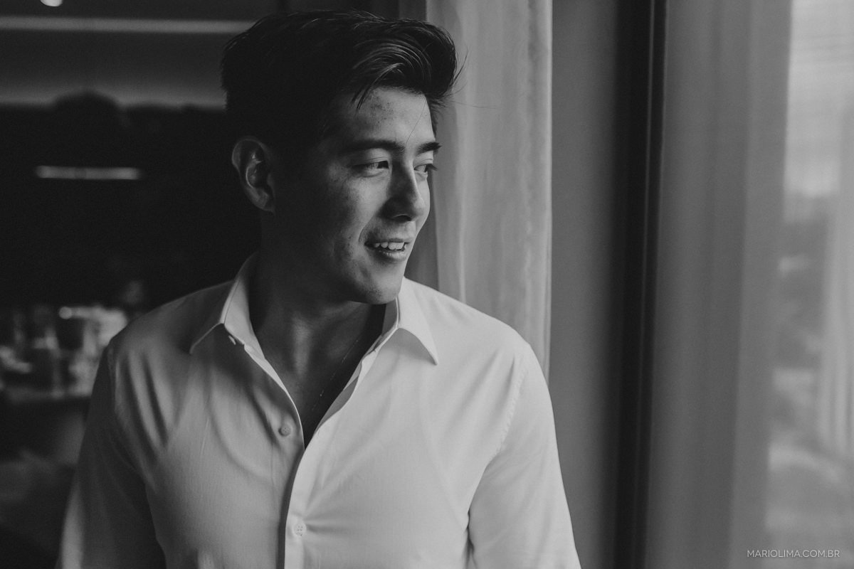 retrato do noivo no making of