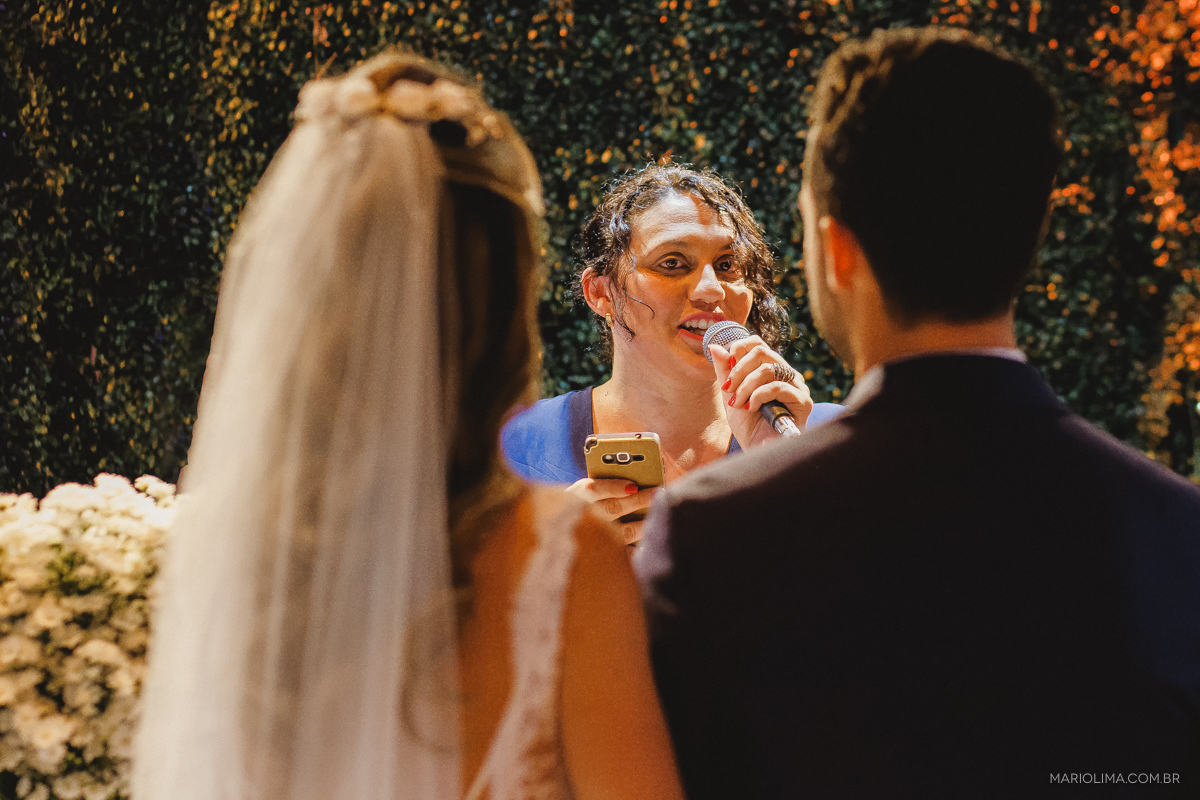 cerimonia realizada pelo casamento ecumenico