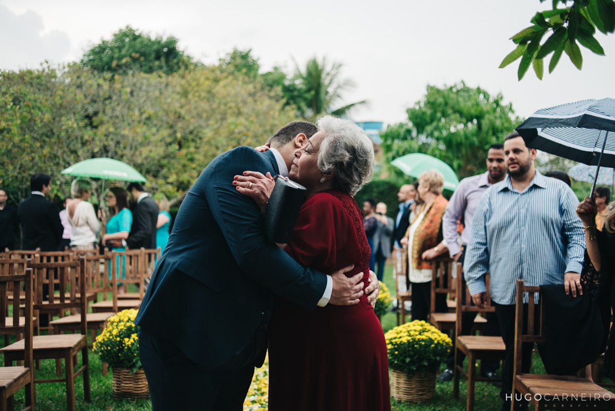 abraço na cerimonia