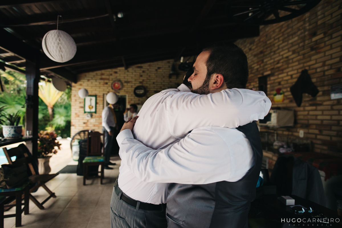 emoção em casamento