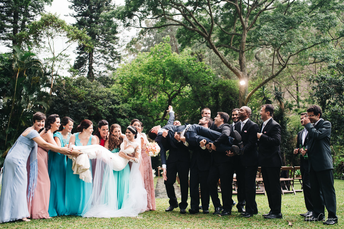 noiva e noiva e padrinhos