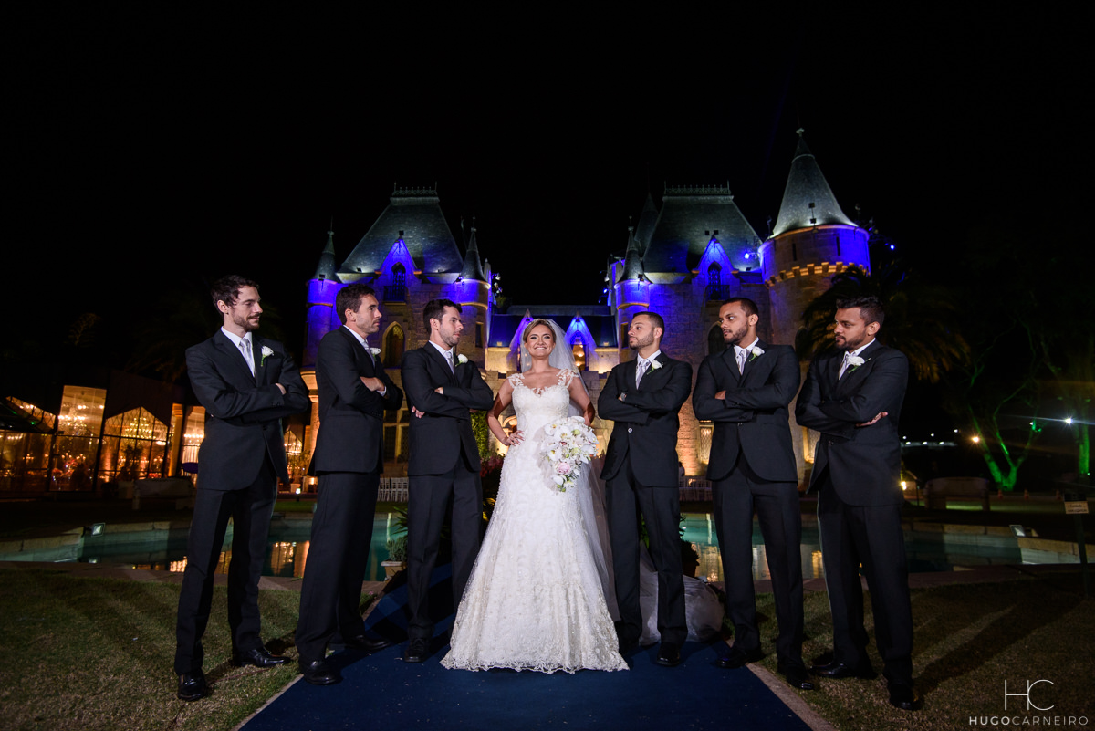 Noiva com os padrinhos