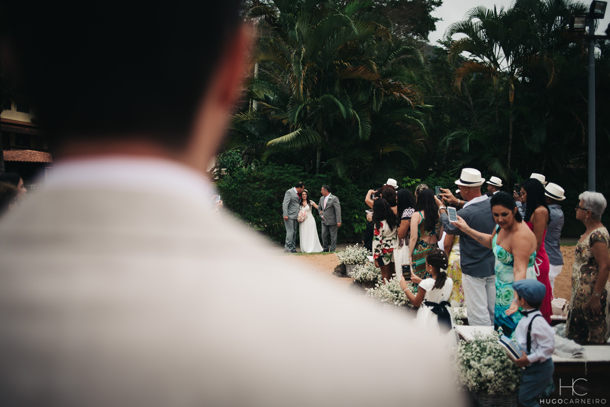 Noiva entrando no altar