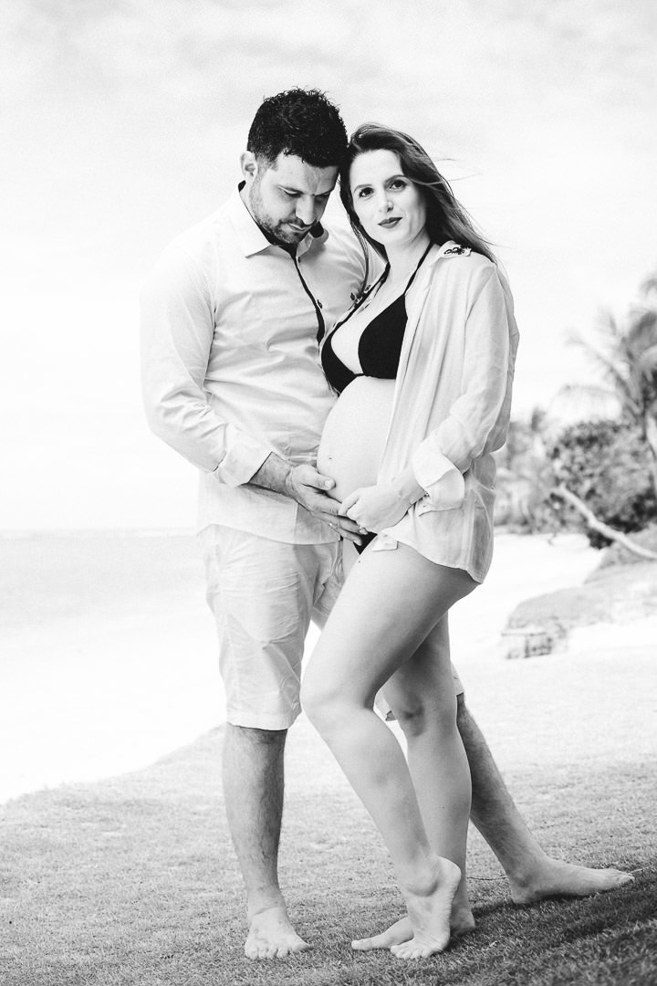 ensaio de casal na praia porto seguro - ensaio gestante em porto seguro - pre wedding porto seguro - fotografo em trancoso - fotografo porto seguro - gestante - ensaio em arraial dajuda - fotografo em arraial dajuda - ensiao gestante na praia em arraialda