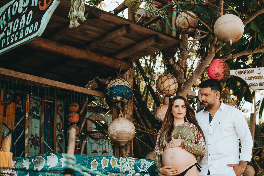 ensaio de casal na praia porto seguro - ensaio gestante em porto seguro - pre wedding porto seguro - fotografo em trancoso - fotografo porto seguro - gestante - ensaio em arraial dajuda - fotografo em arraial dajuda - ensiao gestante na praia em arraialda