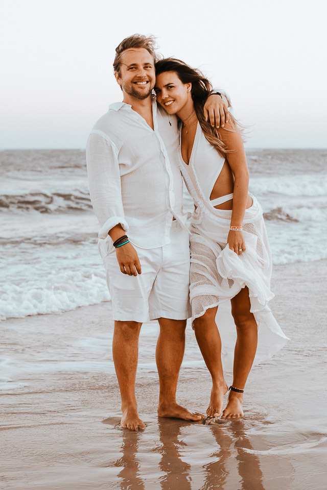 ensaio de casal na praia  trancoso - casamento trancoso - casamento arraial dajuda - casal sorrindo - cerimonialista trancoso - cerimonial arraial dajuda - fotografo em trancoso - fotografo em porto seguro