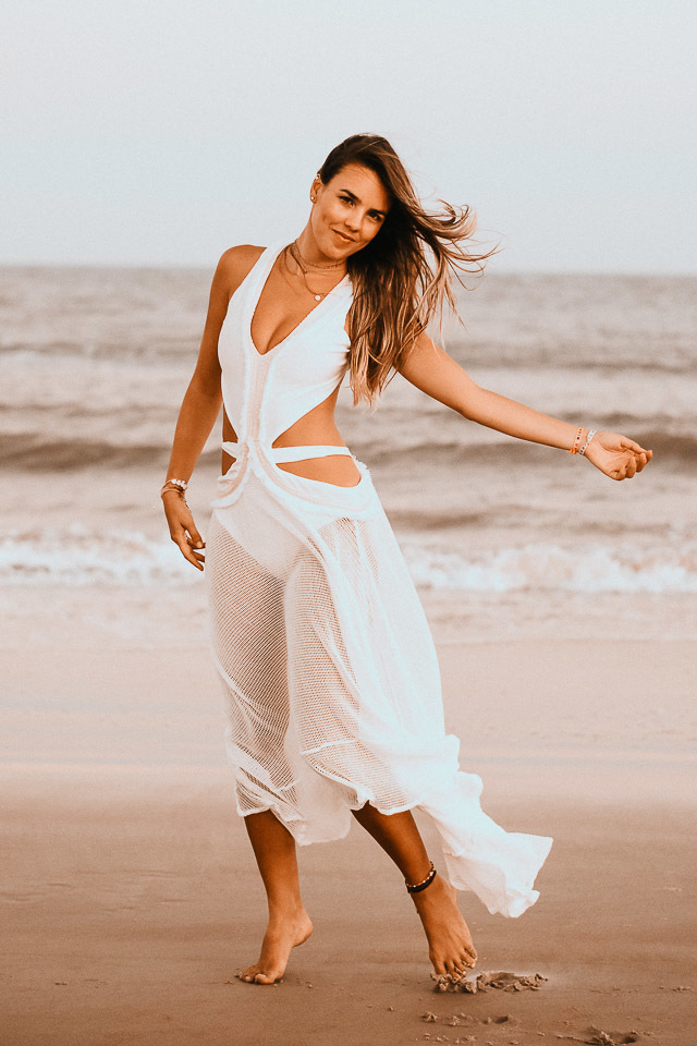 ensaio de casal na praia  trancoso - casamento trancoso - casamento arraial dajuda - casal sorrindo - cerimonialista trancoso - cerimonial arraial dajuda - fotografo em trancoso - fotografo em porto seguro