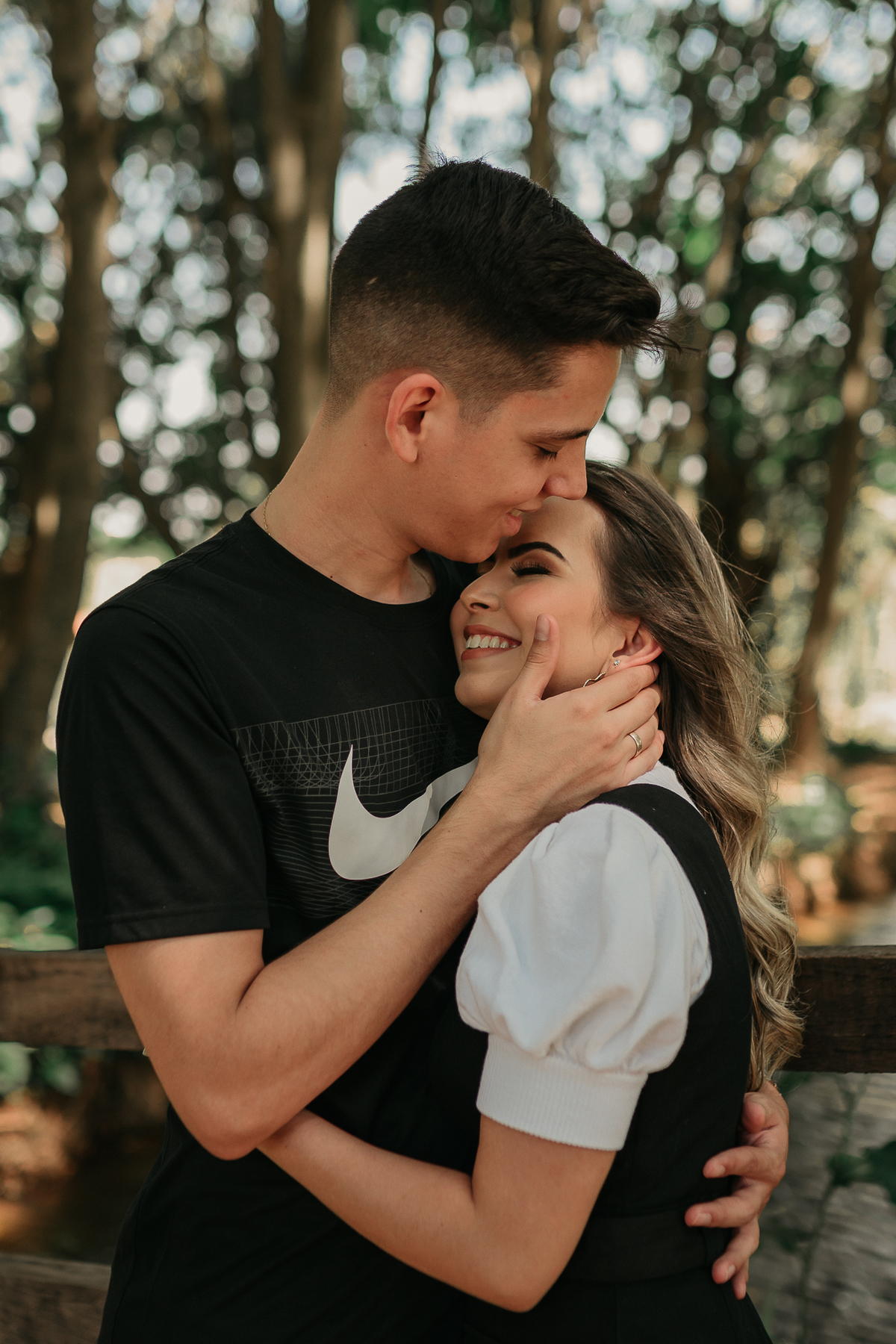 Ensaio pré wedding de Andressa Vieira e Winder Filho na Fazenda água limpa em Hidrolândia 
