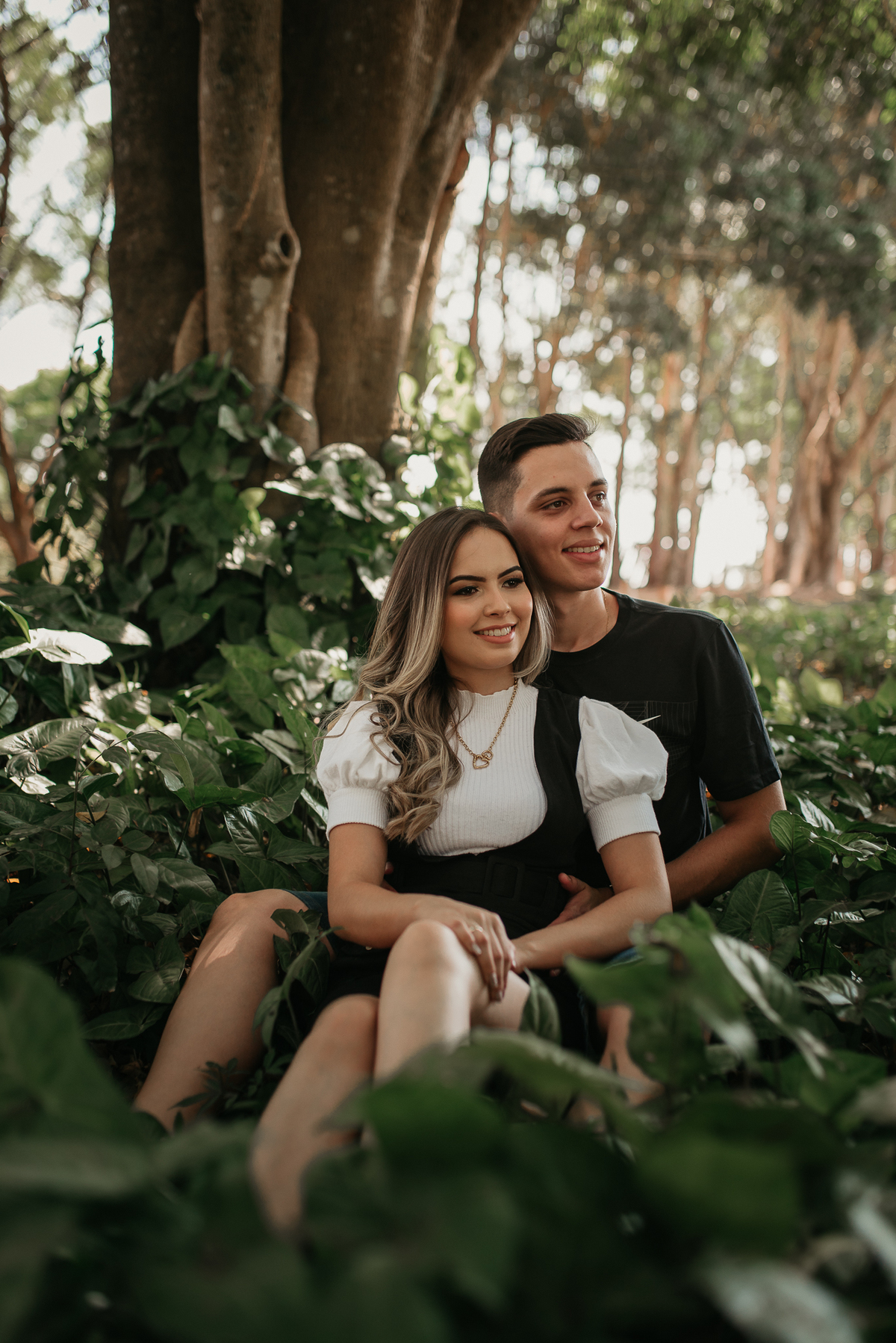 Ensaio pré wedding de Andressa Vieira e Winder Filho na Fazenda água limpa em Hidrolândia 