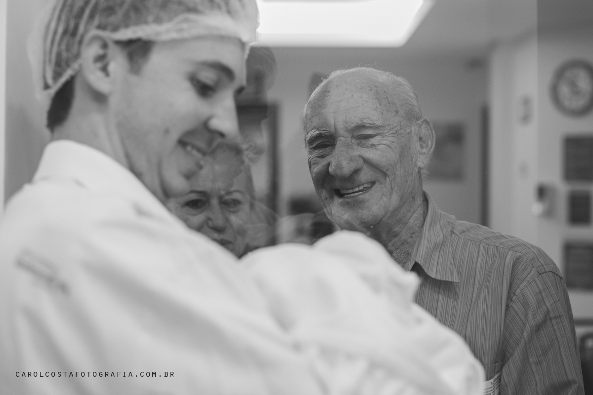 parto hospital unimed newborn fotografia família joinville infantil criança bebê gestante gestação nascimento