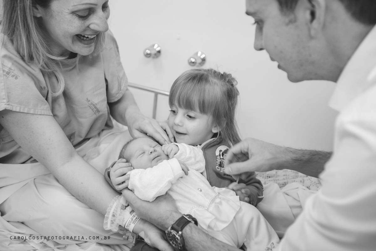 parto hospital unimed newborn fotografia família joinville infantil criança bebê gestante gestação nascimento