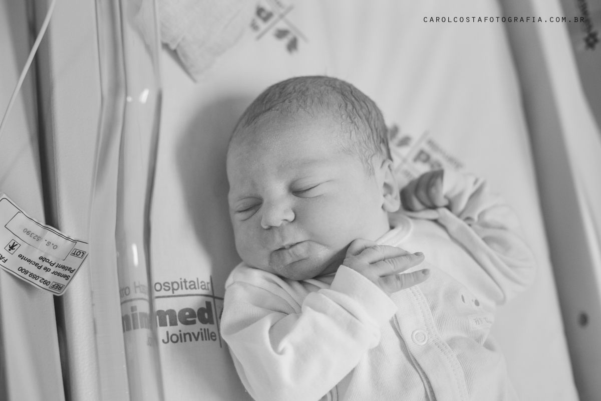 parto hospital unimed newborn fotografia família joinville infantil criança bebê gestante gestação nascimento