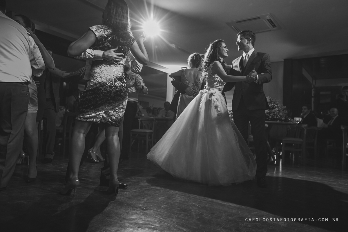 fotografia casamento praia do rosa joinville chapecó familia jaragua do sul curitiba blumenau itajai itapema bombinhas case de dia casal governador celso ramos campo alegre