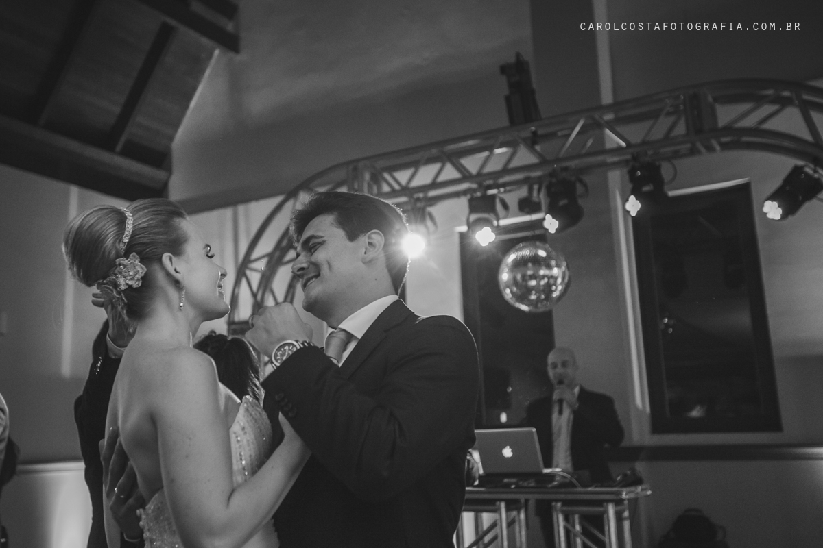 fotografia casamento praia do rosa joinville chapecó familia jaragua do sul curitiba blumenau itajai itapema bombinhas case de dia casal governador celso ramos campo alegre casa suiça