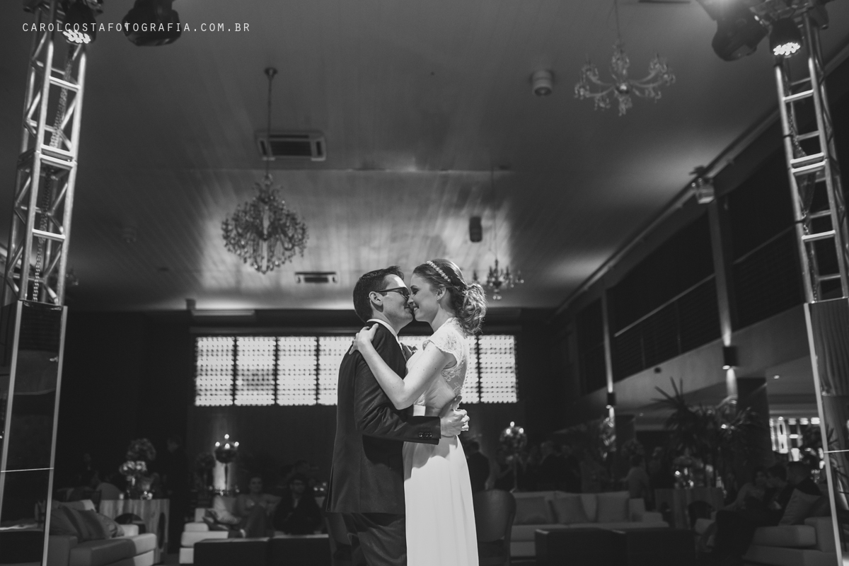 fotografia casamento praia do rosa joinville chapecó familia jaragua do sul curitiba blumenau itajai itapema bombinhas case de dia casal governador celso ramos campo alegre casa suiça rudinick v12